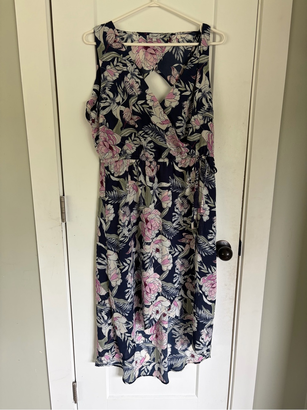 Navy Floral Sleeveless Midi Dress with Pink Roses